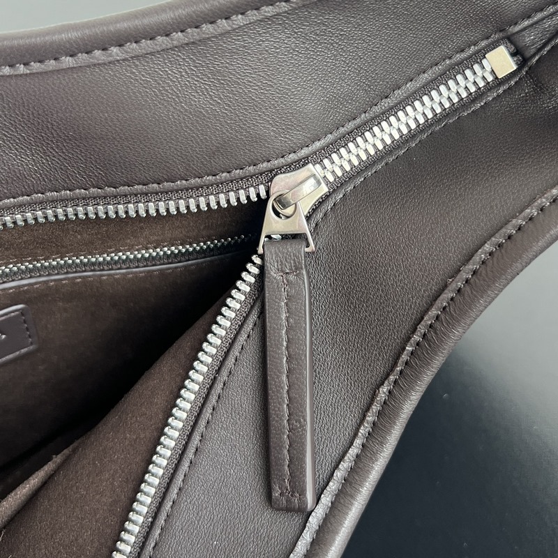 #Bv新款 Veneto小編織包 826877 回歸最初的1cm小編織 散發(fā)著