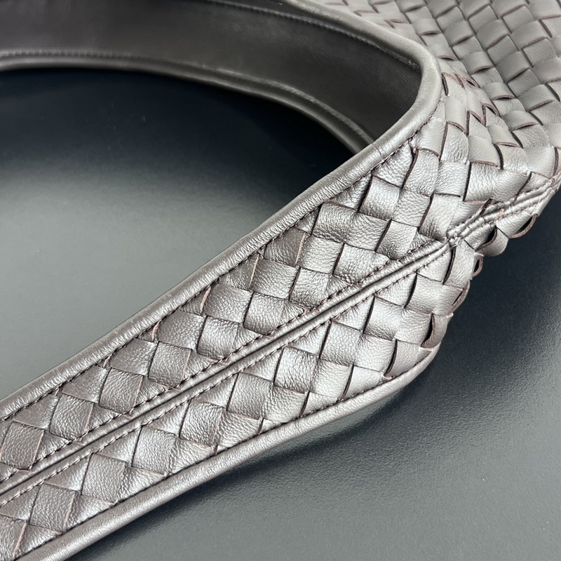 #Bv新款 Veneto小編織包 826877 回歸最初的1cm小編織 散發(fā)著