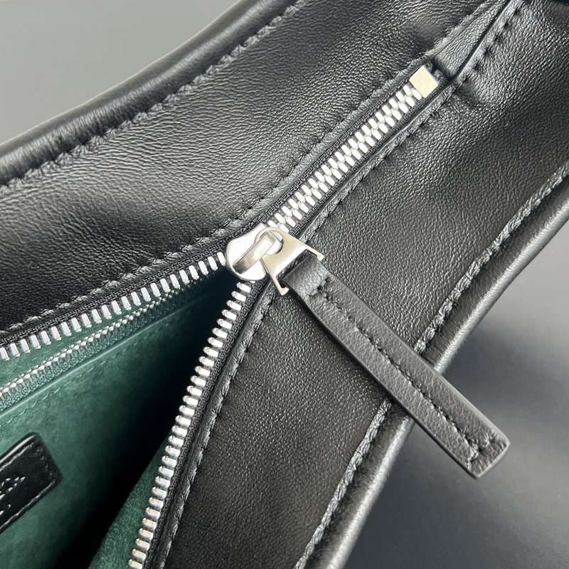 #Bv新款 Veneto小編織包 826877 回歸最初的1cm小編織 散發(fā)著