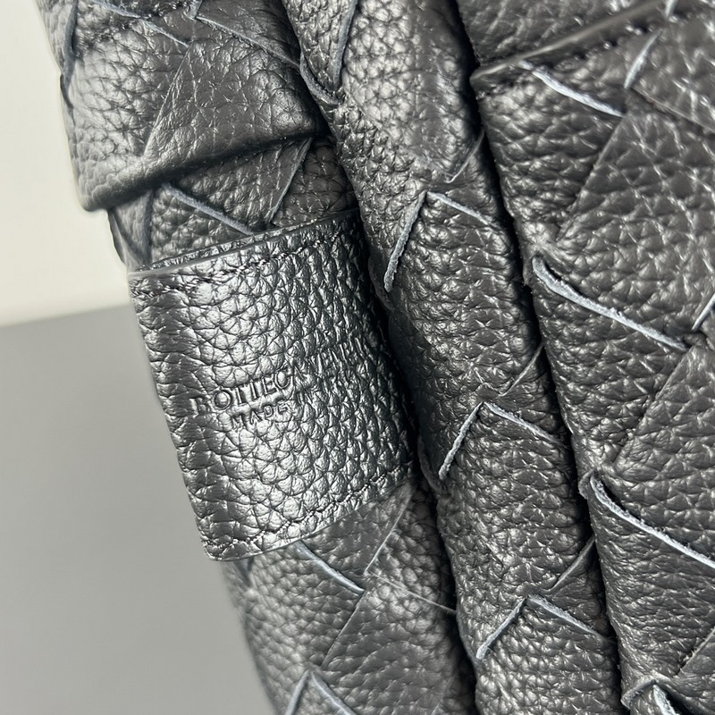 #Bv新款男士粒面雙肩包 833158 直接把質感和檔次拉滿 經典編織工藝 柔軟