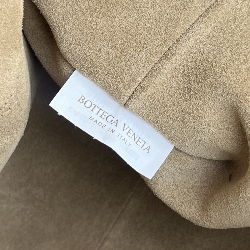 #Bv 新款 Lauren 1980 手拿包 796564 人氣包款 1980年