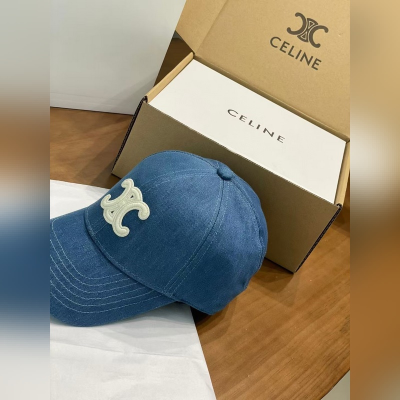 凱旋門LOGO Celine 牛仔棒球帽 首先看這材質，選用的牛仔面料質感超絕，