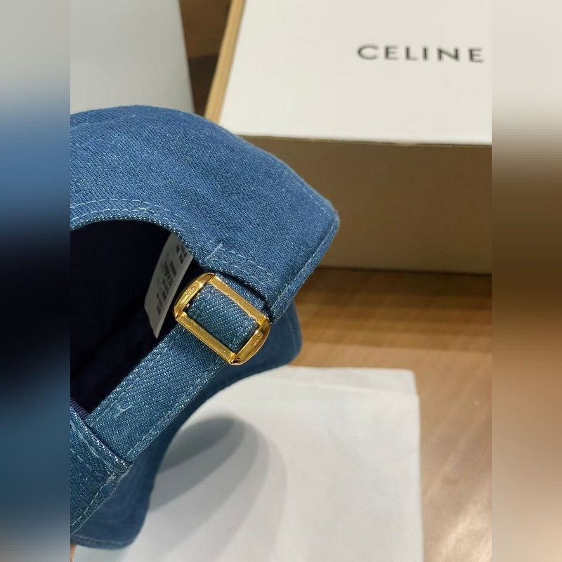 凱旋門LOGO Celine 牛仔棒球帽 首先看這材質，選用的牛仔面料質感超絕，