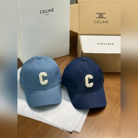 Celine 牛仔棒球帽必須給你們好好安利一下 首先看這材質，選用的牛仔面料質感