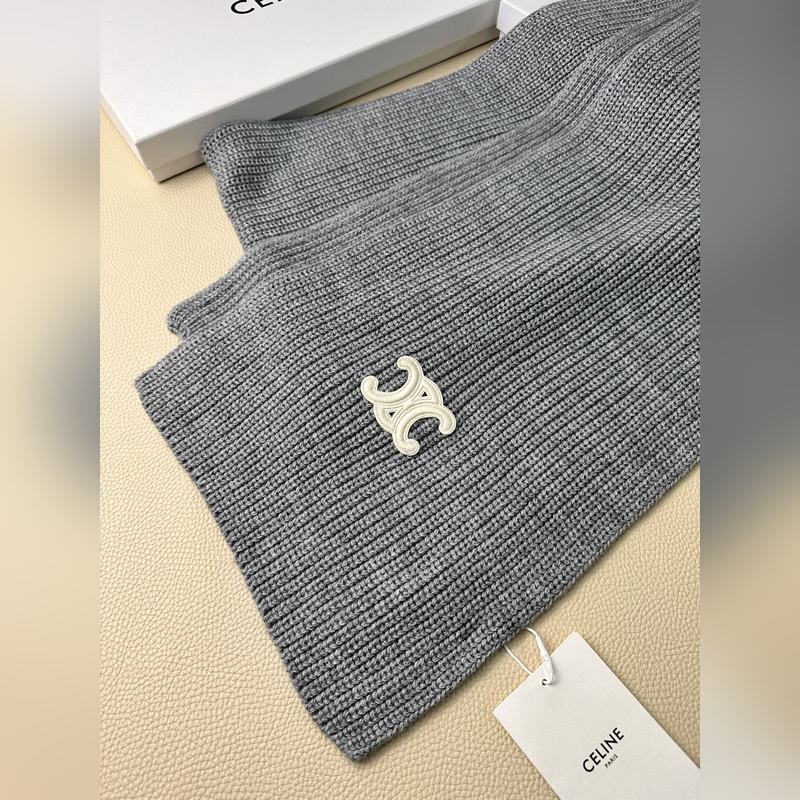 CELINE· 賽琳經典羊絨圍巾 來個硬貨.麻溜的安排上. 好品質認證第一點：超