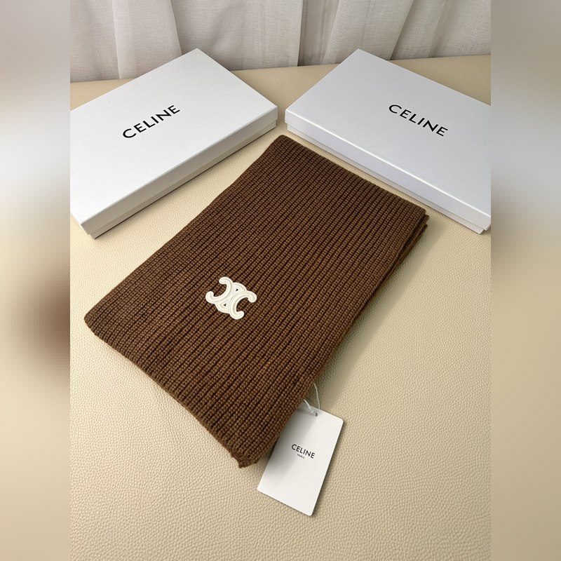 CELINE· 賽琳經典羊絨圍巾 來個硬貨.麻溜的安排上. 好品質認證第一點：超