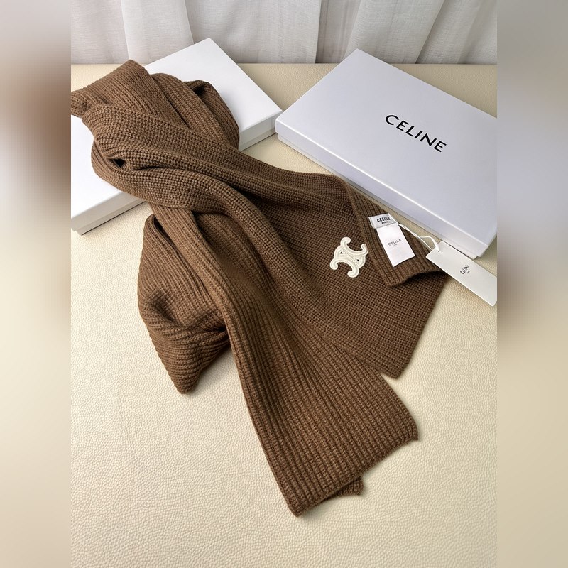 CELINE· 賽琳經典羊絨圍巾 來個硬貨.麻溜的安排上. 好品質認證第一點：超