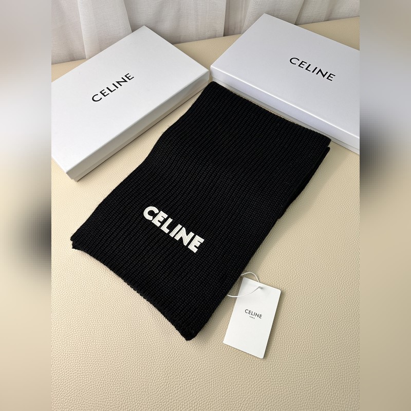 CELINE· 賽琳經(jīng)典羊絨圍巾 來(lái)個(gè)硬貨.麻溜的安排上. 好品質(zhì)認(rèn)證第一點(diǎn)：超