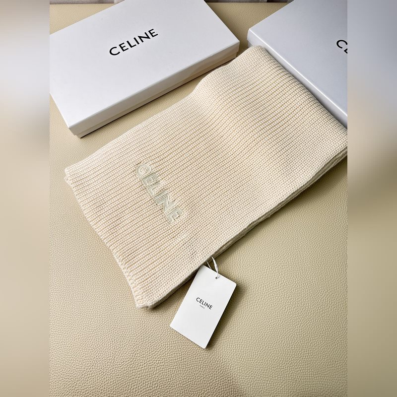 CELINE· 賽琳經典羊絨圍巾 來個硬貨.麻溜的安排上. 好品質認證第一點：超