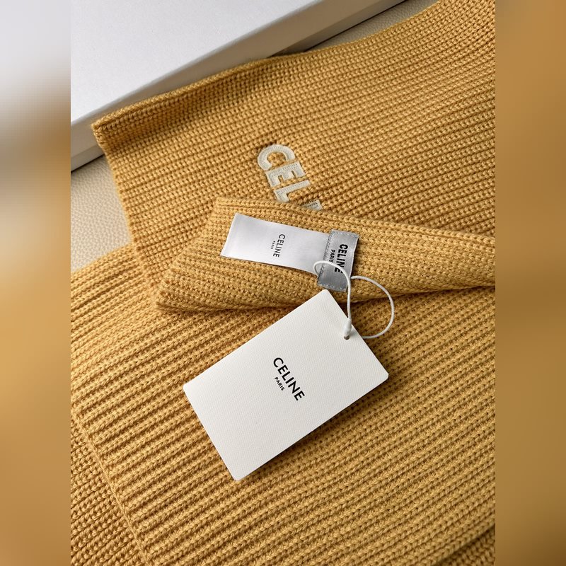 CELINE· 賽琳經典羊絨圍巾 來個硬貨.麻溜的安排上. 好品質認證第一點：超