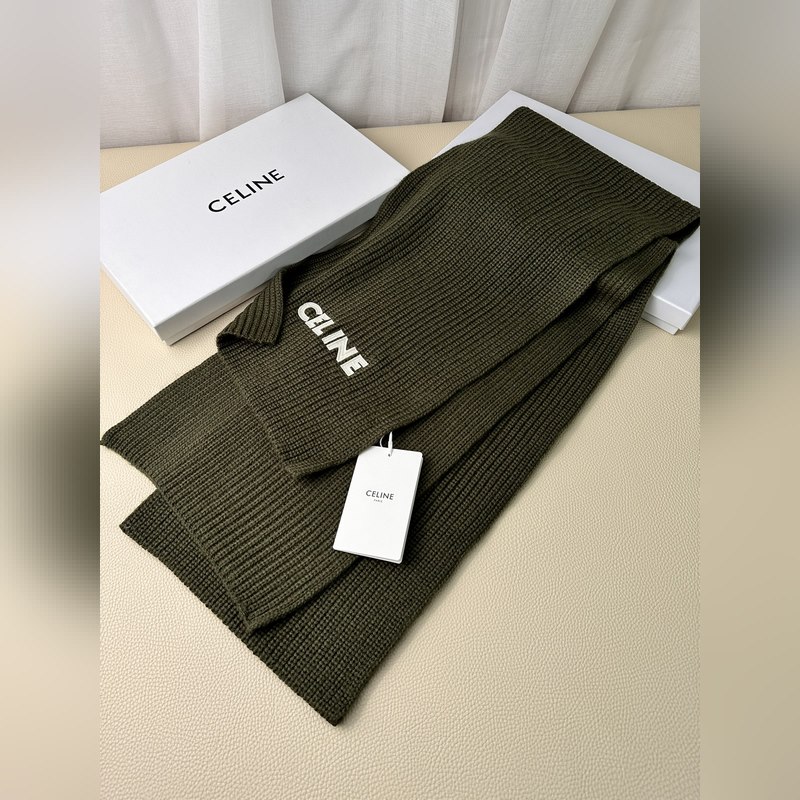 CELINE· 賽琳經典羊絨圍巾 來個硬貨.麻溜的安排上. 好品質認證第一點：超