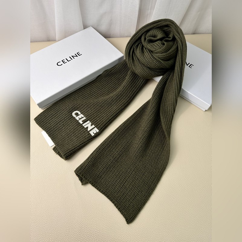 CELINE· 賽琳經典羊絨圍巾 來個硬貨.麻溜的安排上. 好品質認證第一點：超