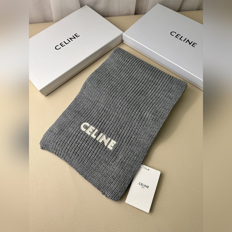 CELINE· 賽琳經典羊絨圍巾 來個硬貨.麻溜的安排上. 好品質認證第一點：超