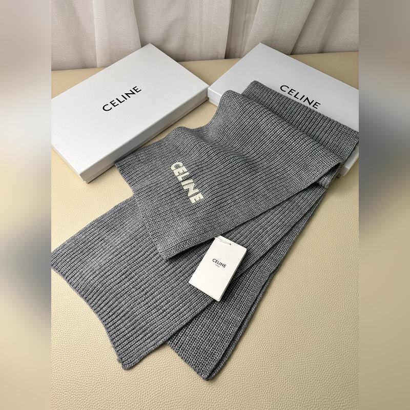 CELINE· 賽琳經典羊絨圍巾 來個硬貨.麻溜的安排上. 好品質認證第一點：超