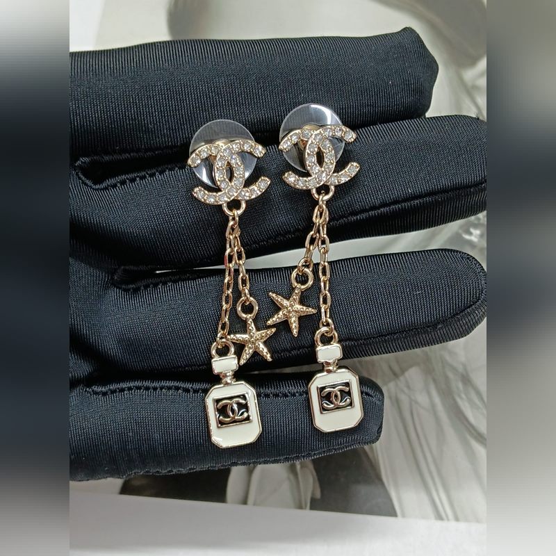 Chanel  新款 香奈兒 琺瑯香水瓶 流蘇海星 耳環(huán)