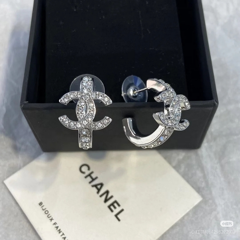 CHANEL 耳環