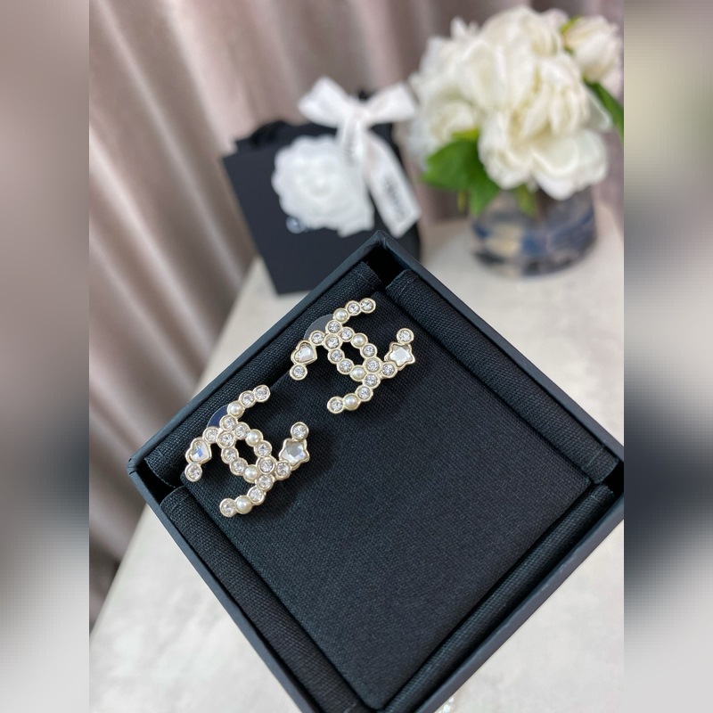 [香奈兒星鑽小珍珠雙c耳釘] 你們一直在等的超級大爆款來啦 25春夏最新系列！太