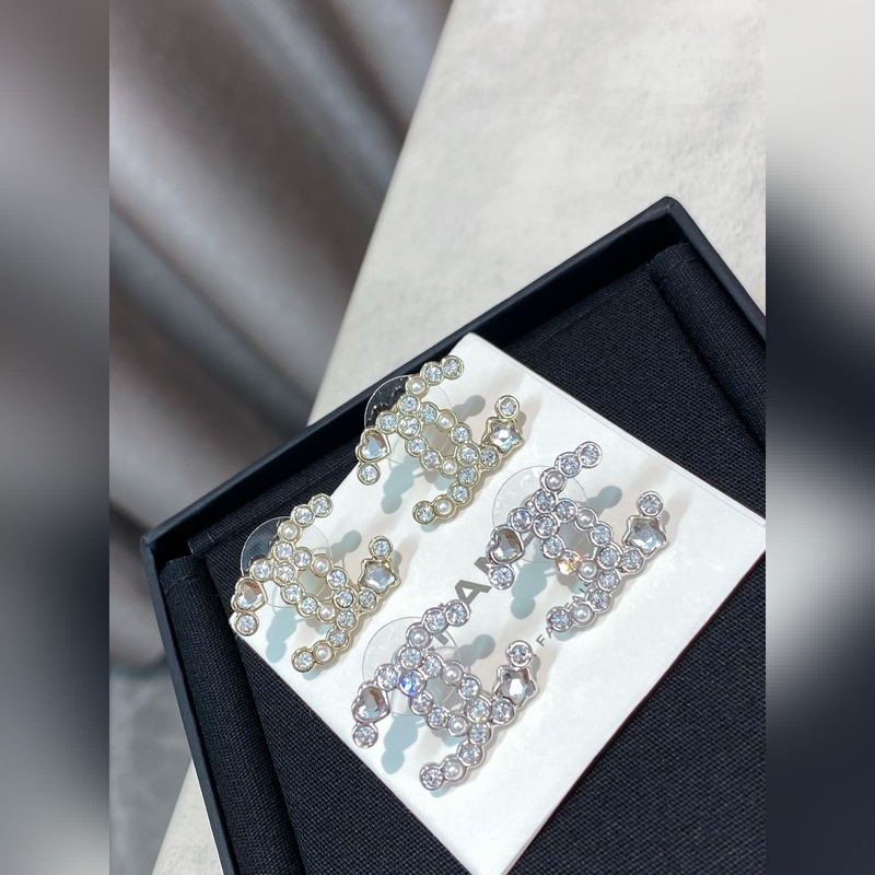 [香奈兒星鑽小珍珠雙c耳釘] 你們一直在等的超級大爆款來啦 25春夏最新系列！太