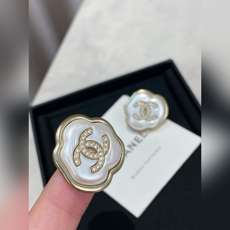 [香奈兒雲(yún)朵耳釘]25A高級(jí)手工坊系列非常重工，我們做到一緻緻ZP 特別定制的