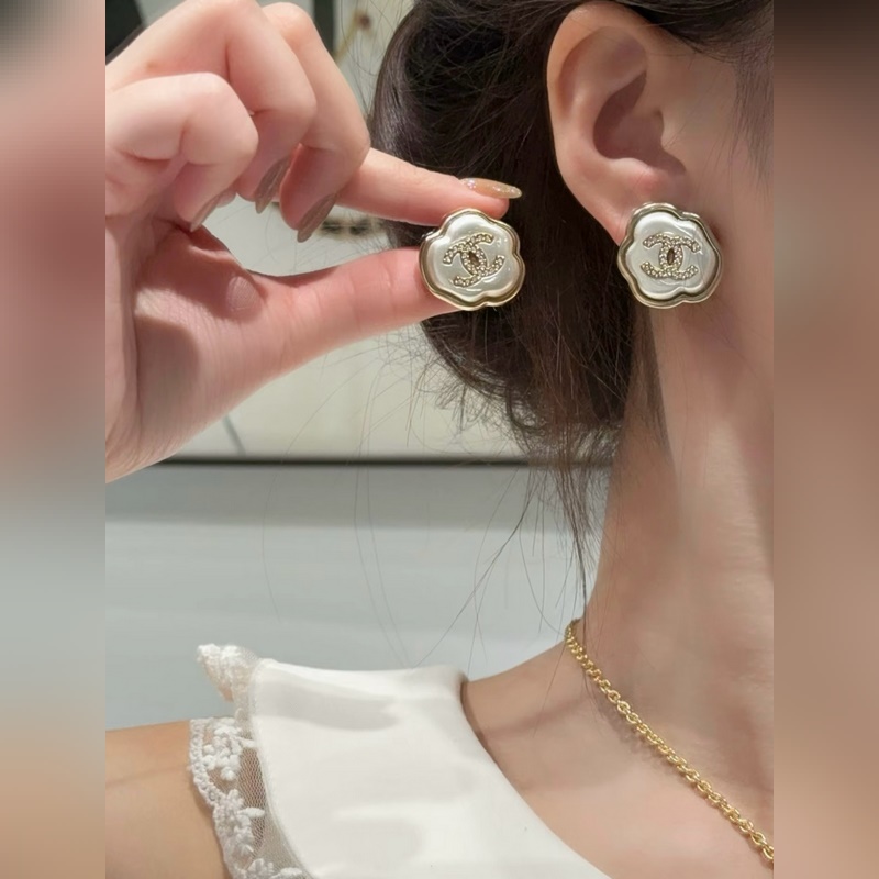 [香奈兒雲(yún)朵耳釘]25A高級(jí)手工坊系列非常重工，我們做到一緻緻ZP 特別定制的