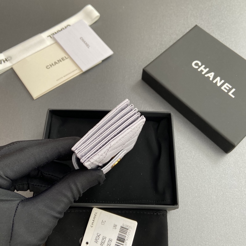 [特級五金原廠皮] 小香風琴多卡位卡包系列 配以標志性金屬標志 金色調金屬五金，