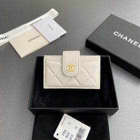 [特級五金原廠皮] 小香風(fēng)琴多卡位卡包系列 配以標(biāo)志性金屬標(biāo)志 金色調(diào)金屬五金，