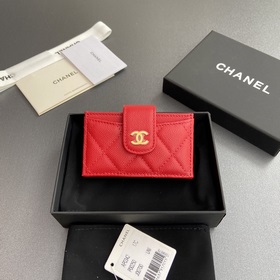 [特級五金原廠皮] 小香風(fēng)琴多卡位卡包系列 配以標(biāo)志性金屬標(biāo)志 金色調(diào)金屬五金，