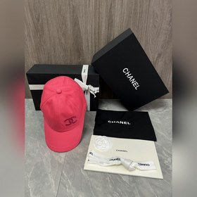 Chanel 原版定制 牛仔丹甯系列 綴滿閃耀珠粒，彰顯獨特魅力。每一針每一線，