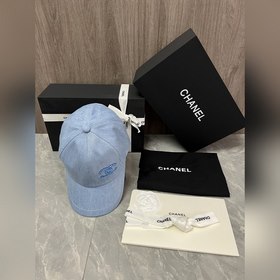 Chanel 原版定制 牛仔丹甯系列 綴滿閃耀珠粒，彰顯獨特魅力。每一針每一線，