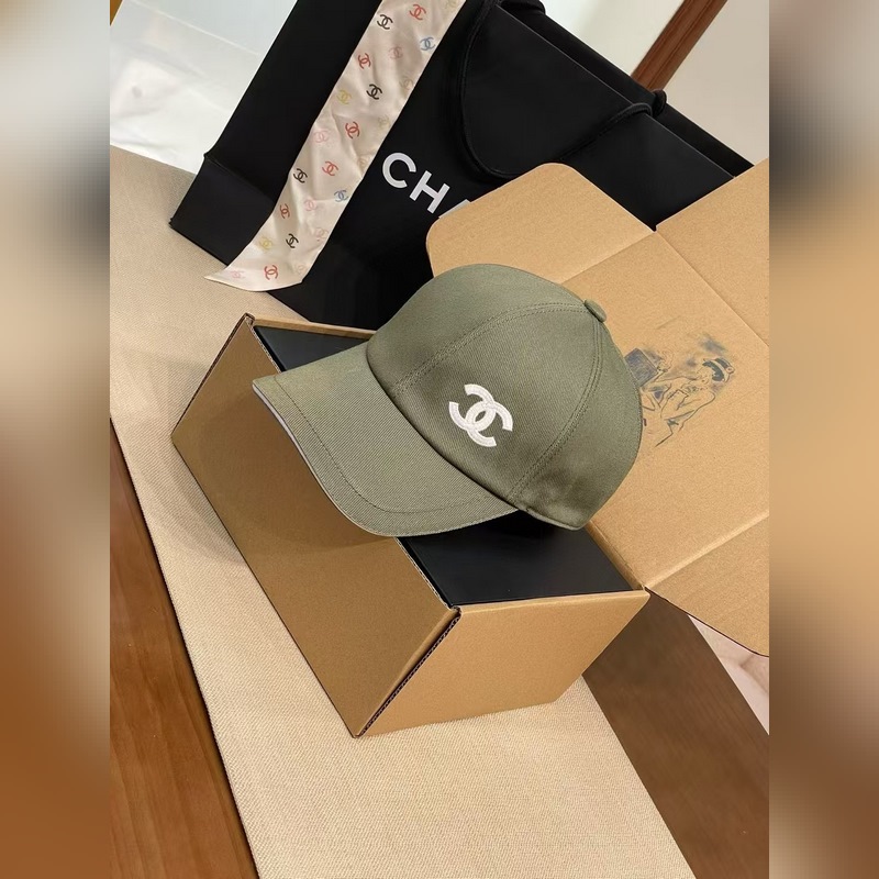 2026最新爆款Chanel香奈兒棒球帽真的太絕啦！ 新色 ：橄欖綠充滿活力，卡