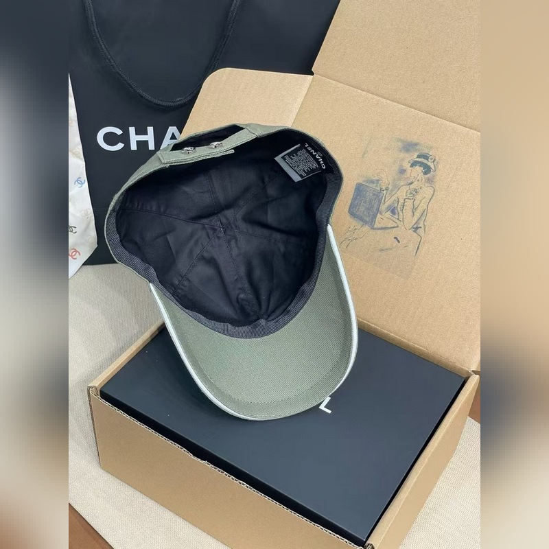2026最新爆款Chanel香奈兒棒球帽真的太絕啦！ 新色 ：橄欖綠充滿活力，卡
