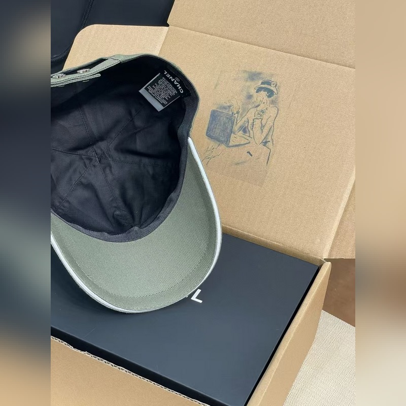 2026最新爆款Chanel香奈兒棒球帽真的太絕啦！ 新色 ：橄欖綠充滿活力，卡