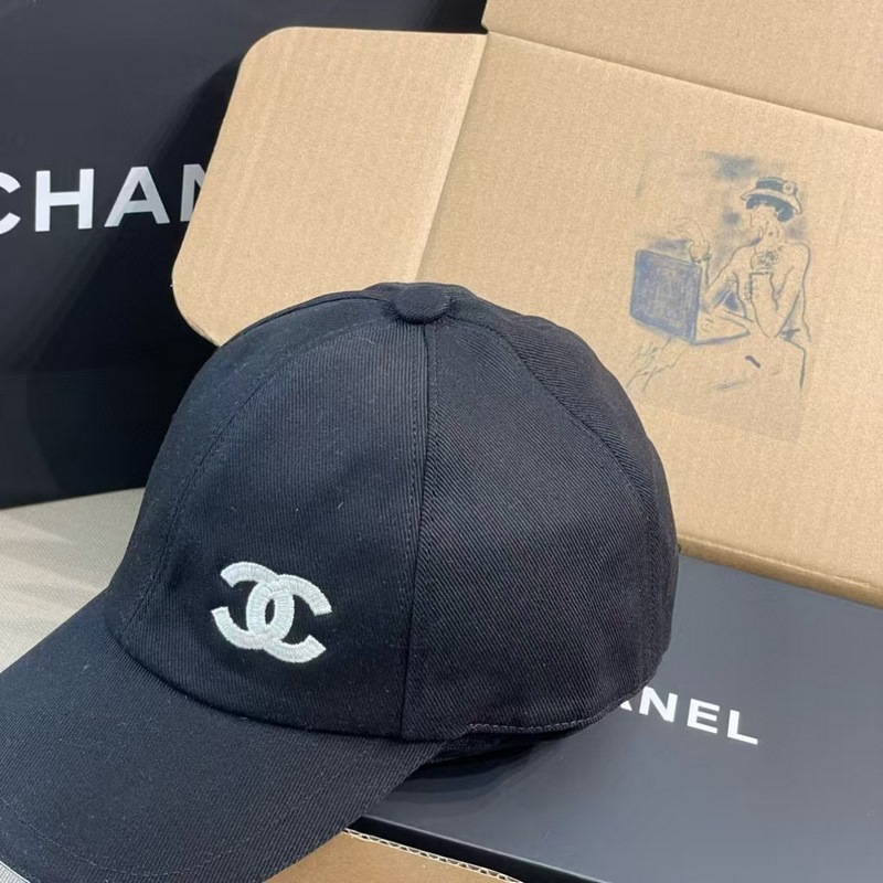 2026最新爆款Chanel香奈兒棒球帽真的太絕啦！ 新色 ：橄欖綠充滿活力，卡