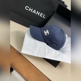 2026最新爆款Chanel香奈兒棒球帽真的太絕啦！ 新色 ：橄欖綠充滿活力，卡