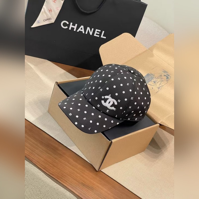 [升級版]香奈兒 chanel這款波點棒球帽簡直是時尚圈的王炸單品！經典黑白配色