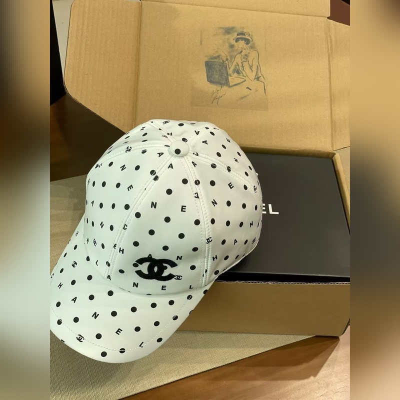 [升級版]香奈兒 chanel這款波點棒球帽簡直是時尚圈的王炸單品！經典黑白配色