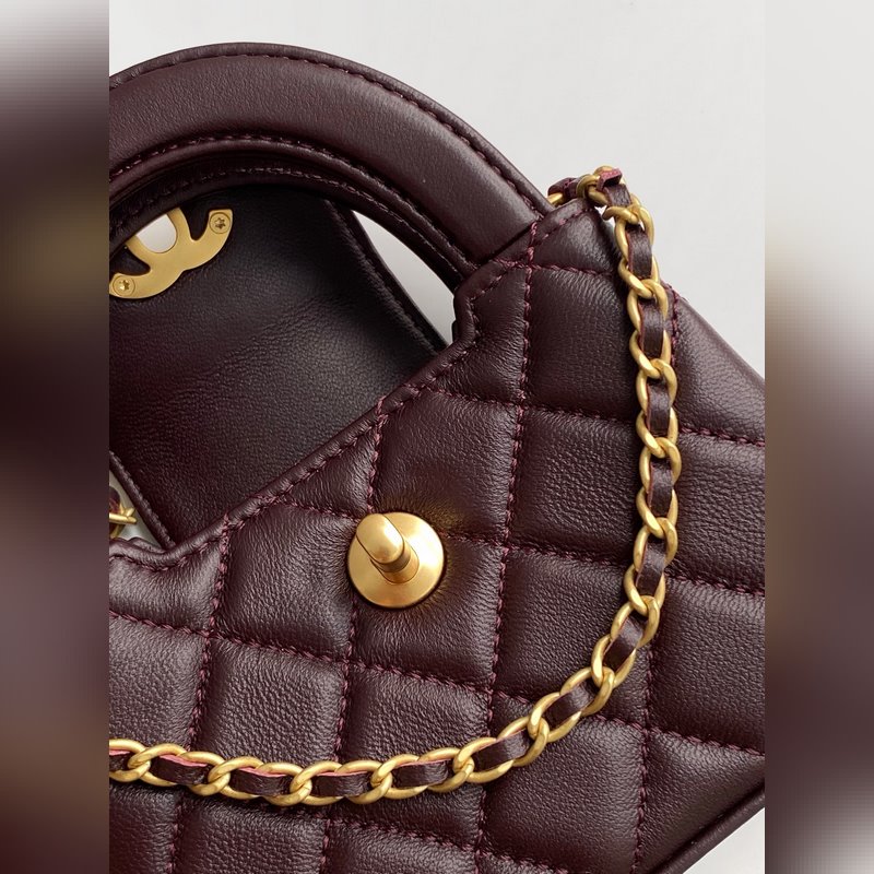 25B Kelly手柄包 迷你款羊皮 時尚是一個輪回，大熱門中古kelly被Ch