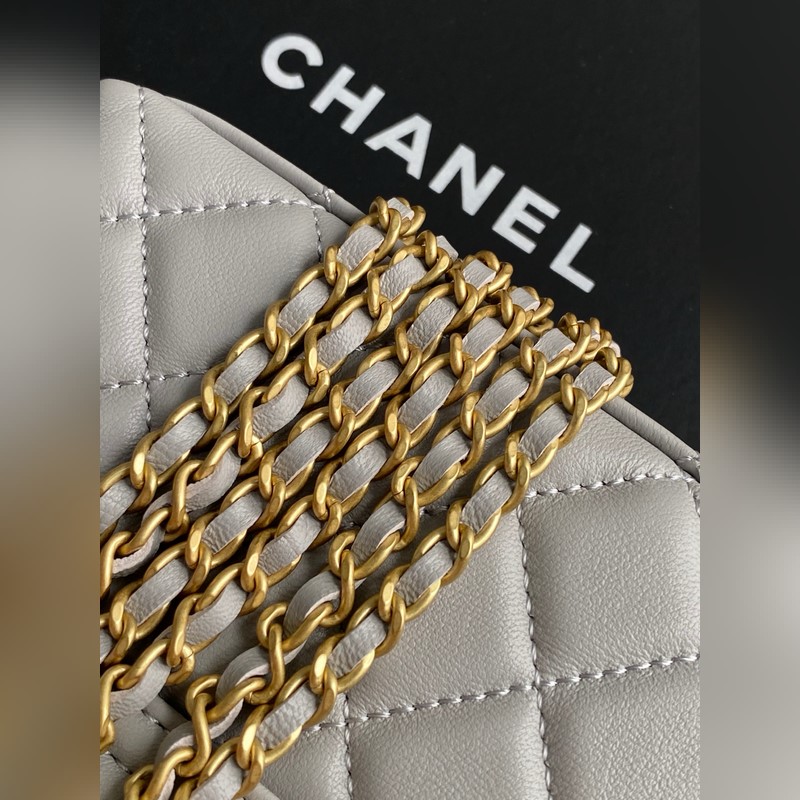 25B Kelly手柄包 迷你款羊皮 時(shí)尚是一個(gè)輪回，大熱門(mén)中古kelly被Ch