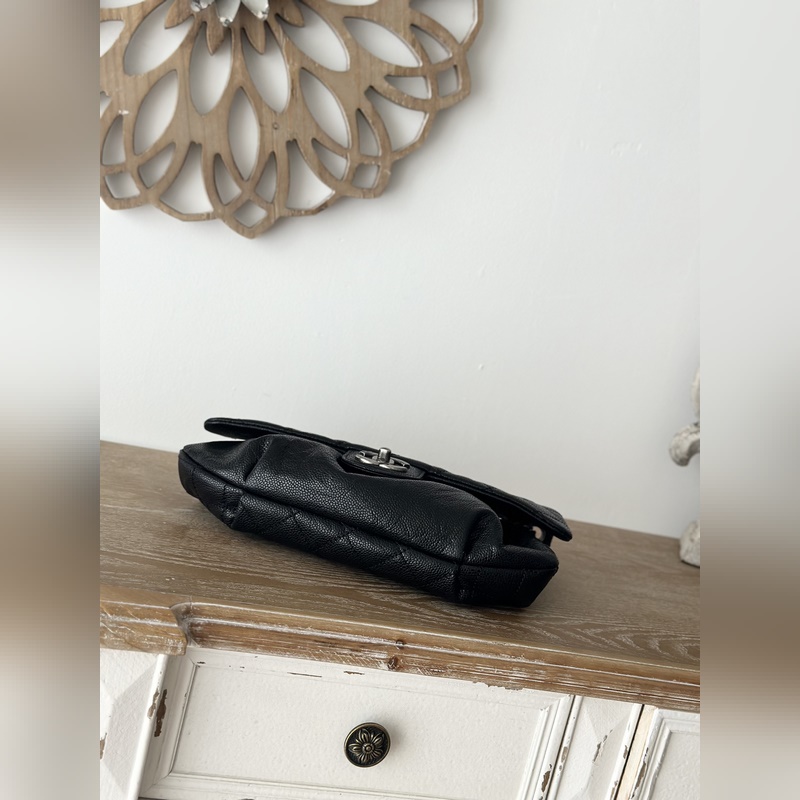 原版開發(fā) 頂級 現(xiàn)貨 Chanel Vintage雲(yún)朵包 獨特時髦、回頭率超高