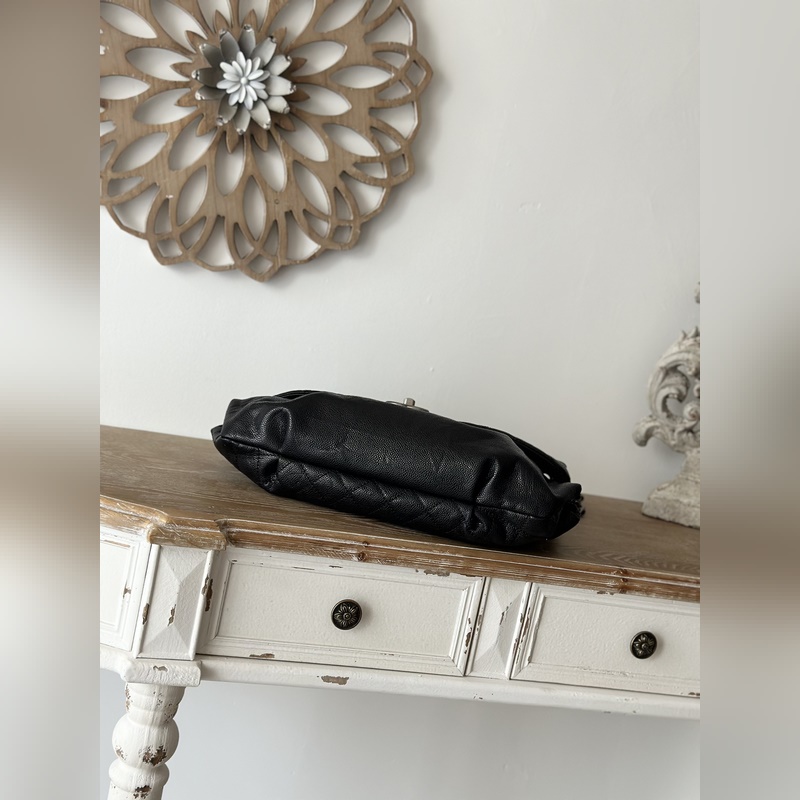 原版開發(fā) 頂級 黑色 球紋 現(xiàn)貨 Chanel Vintage雲(yún)朵包 獨特時髦、