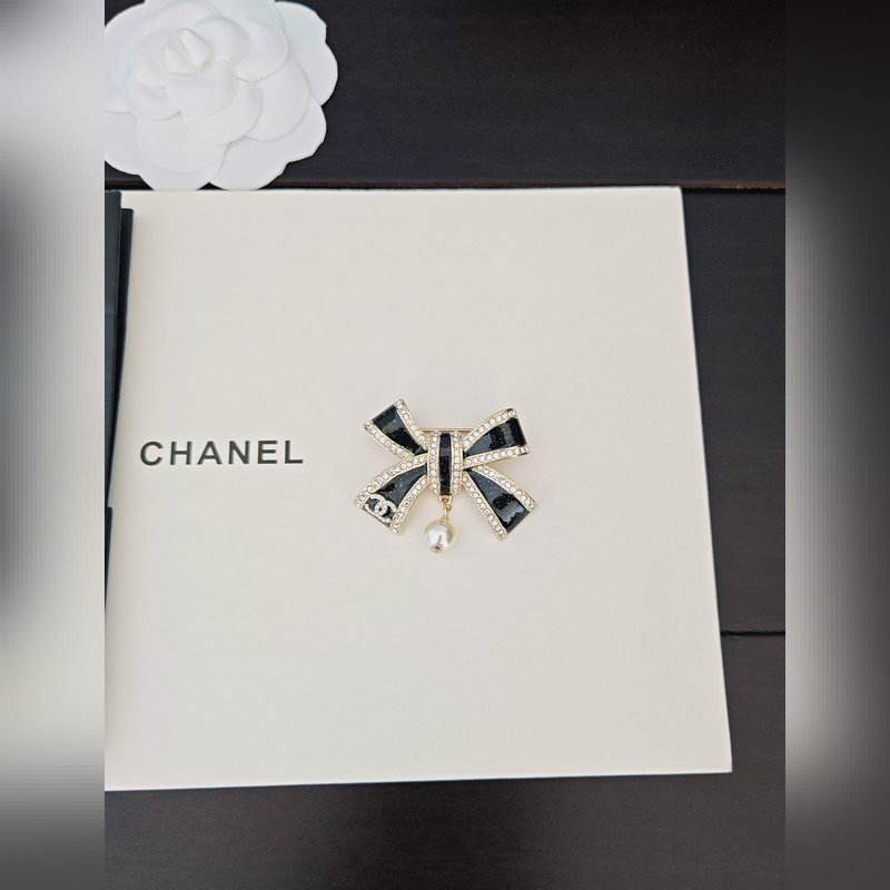 [原單對版] (配全套包裝) 香奈兒最新款 淺金黑色蝴蝶結胸針