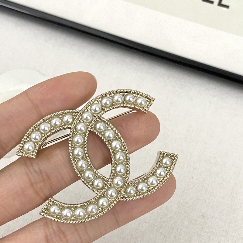 [原單對版] (配全套包裝) 香奈兒胸針熱銷款 爆上新 一緻zp CHAN 2