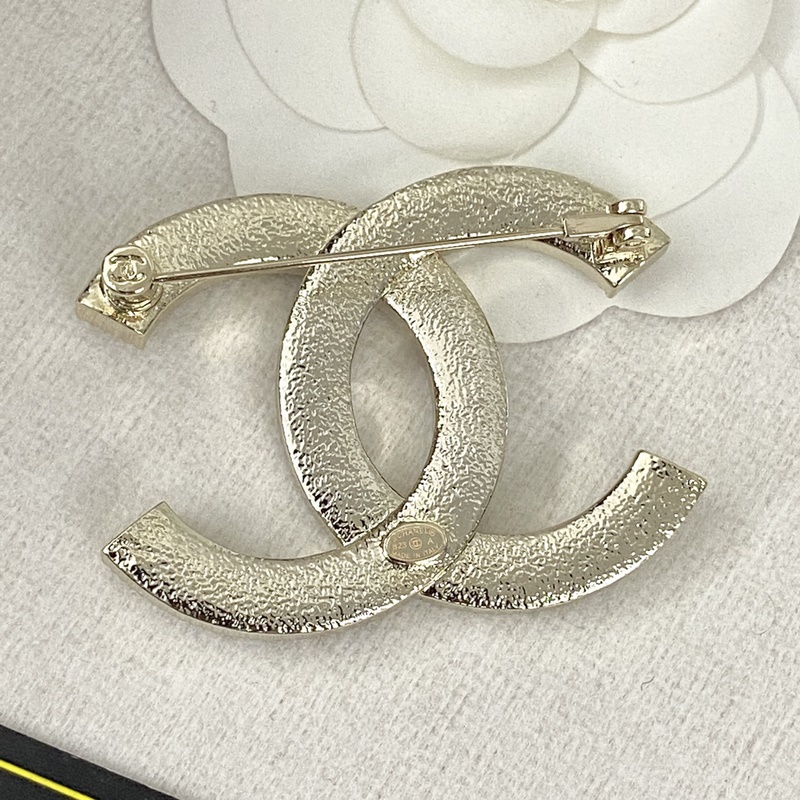 [原單對版] (配全套包裝) 香奈兒胸針熱銷款 爆上新 一緻zp CHAN 2