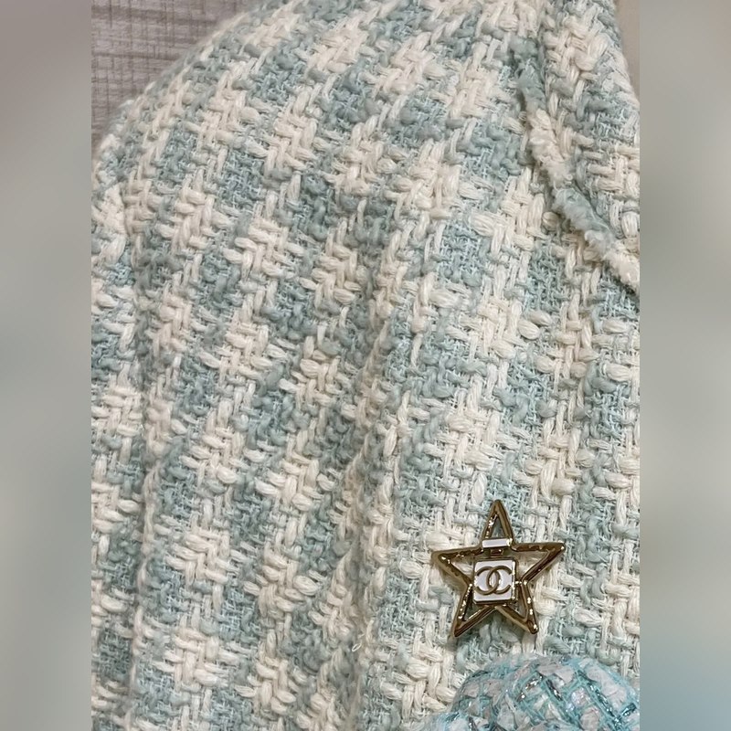 Chanel  香奈兒星星香水瓶胸針 小小很精緻 鏤空星星 香水瓶 實物超級精