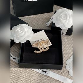 Chanel  滿鑽麥穗胸針]香奈兒經典元素除了雙C山茶花香水no5之外就是