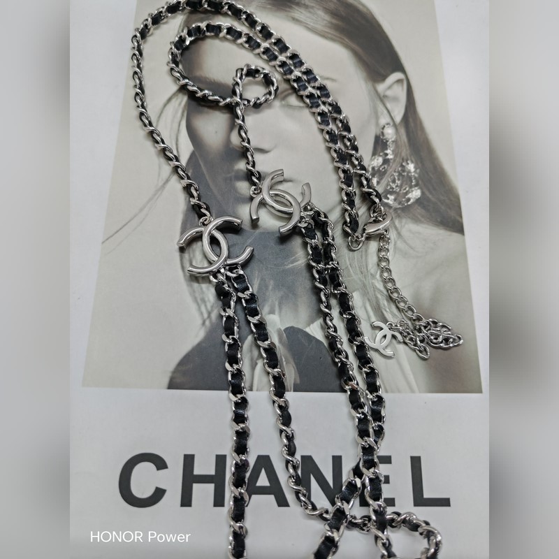 Chanel  新款 香奈兒25p穿皮丹甯牛仔黑皮銀色 雙層鍊條 毛衣鍊 腰鍊