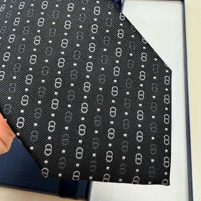 迪奧官方新款領帶，CD男士領帶4色  Dior男士，稀有 展現精湛手工與時尚優