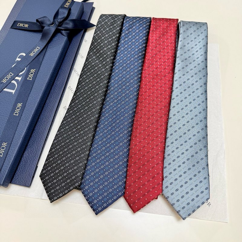 迪奧官方新款領帶，CD男士領帶4色  Dior男士，稀有 展現(xiàn)精湛手工與時尚優(yōu)
