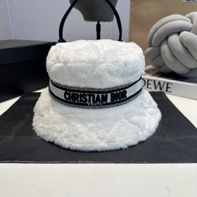 Dior迪奧新款織帶字母織帶漁夫帽 超名媛，加深帽型更顯氣質，本季爆款！ 材質：