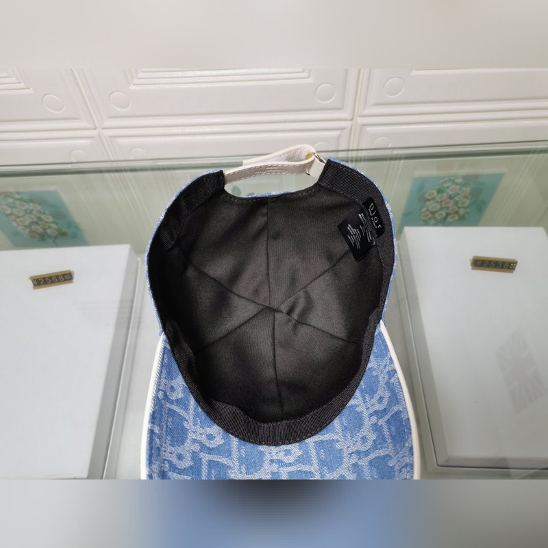 迪奧牛仔面料，海外代購(gòu)版，質(zhì)量非常好，時(shí)尚潮流配頭層牛皮更有檔次，配盒子防塵袋卡